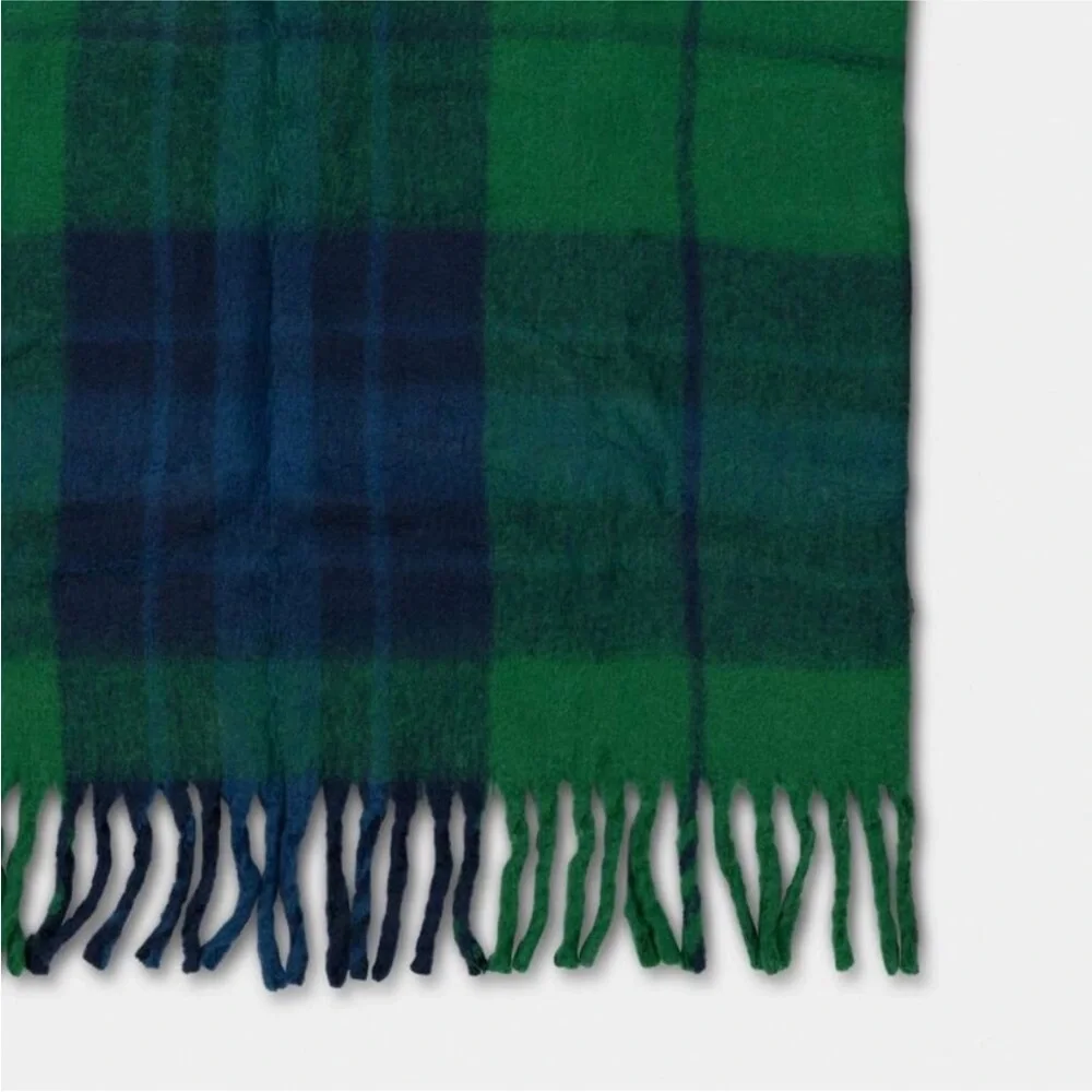 ❗️Threshold Wool Blend Tartain Green and Blue Plaid Throw Blanket NWT